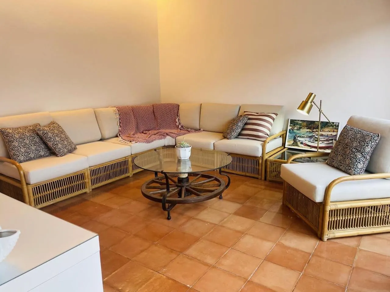 Tamariu Platja - Penthouse On Passeig Del Mar. Apartment