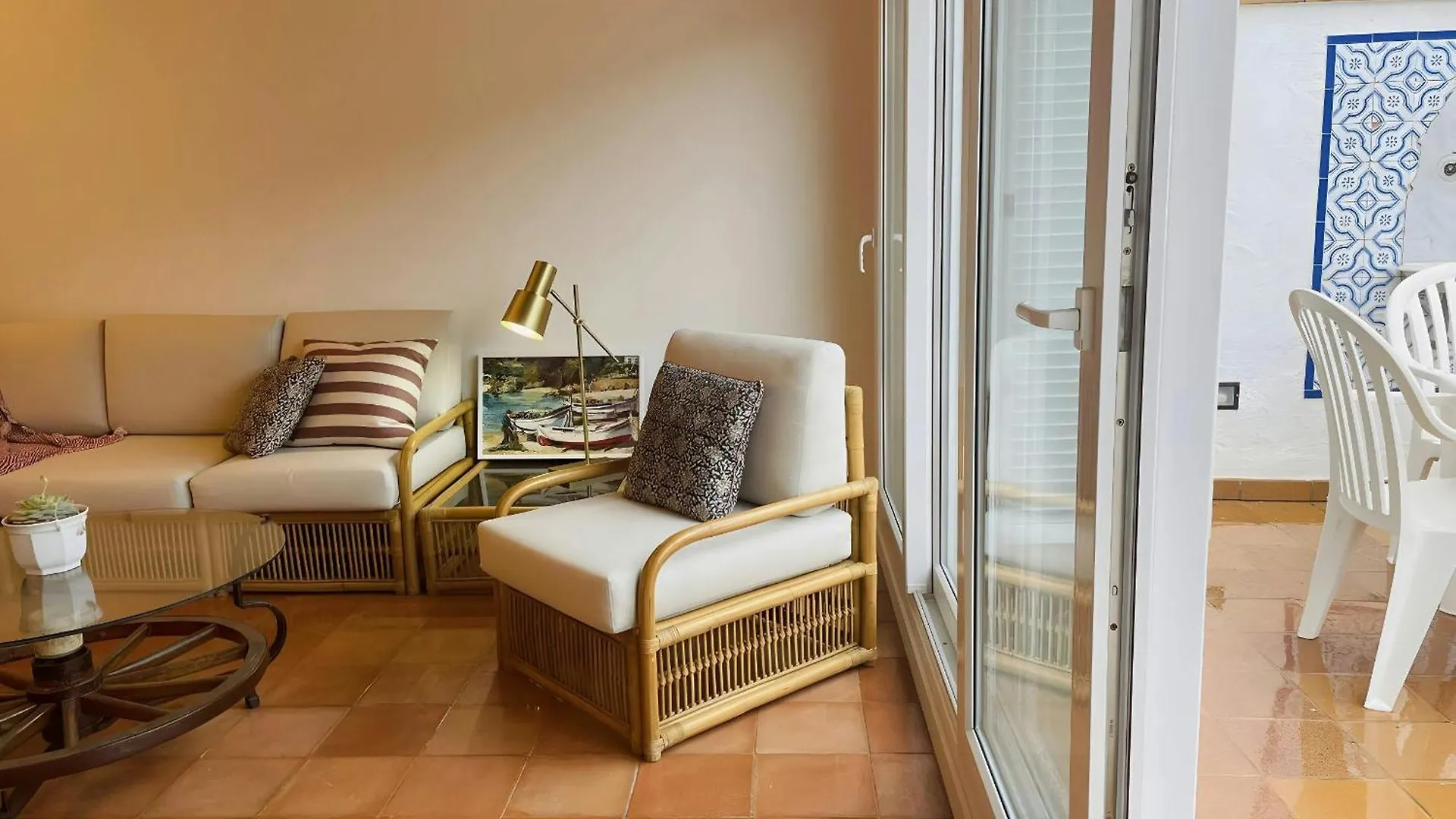 Tamariu Platja - Penthouse On Passeig Del Mar. Apartment Spain